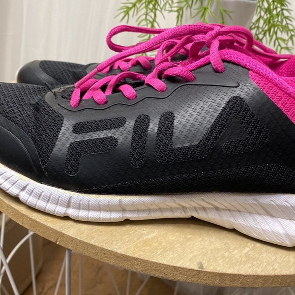 Fila running shoes - Picture 6 of 8